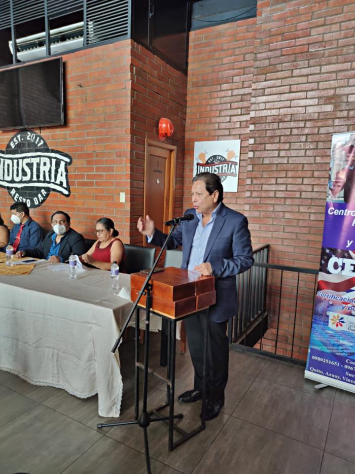 Carlos Sagnay en campaña electoral
