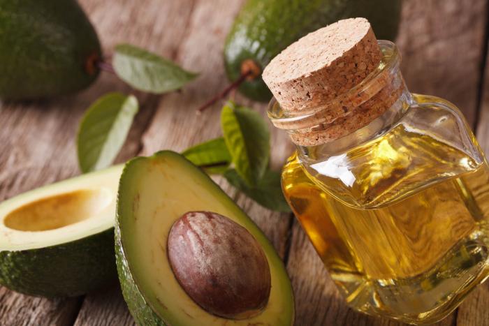 Aguacate y aceite de almendras