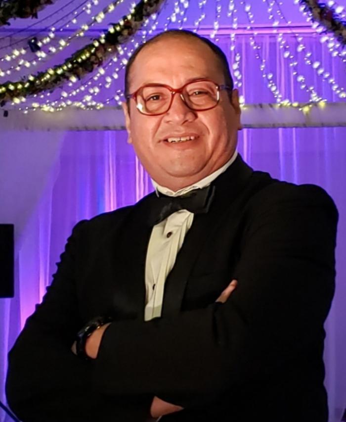 Jorge Montiel es el Gerente del Grupo Monfinsa.