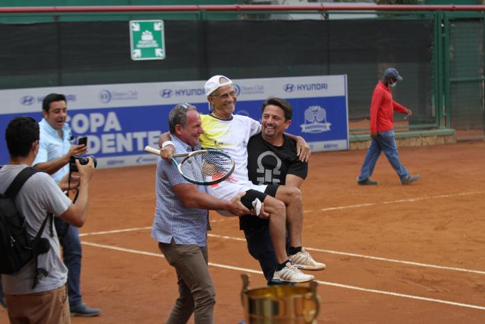 Tenis-club