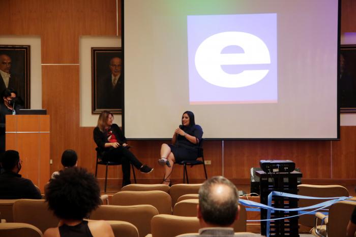 LANZAMIENTO DE LIBRO M(32891716)