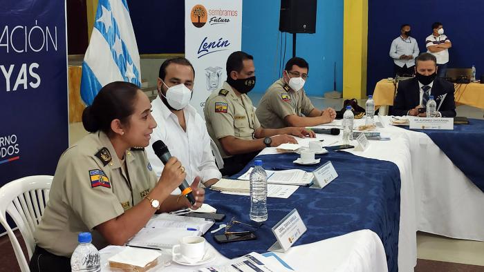 AUTORIDADES POLICIALES Y DE LA PROVINCIA PARTICIPARON DE LA MESA DE TRABAJO (1)