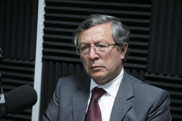 Medardo Oleas- debate