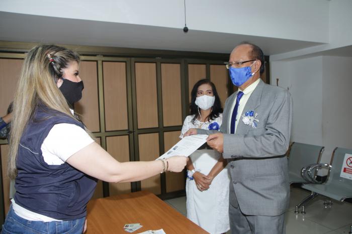 MATRIMONIO ROMERO CHA (33007923)