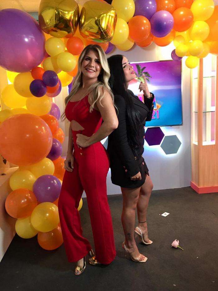 Yuribeth Cornejo y Yuleysi Coca.