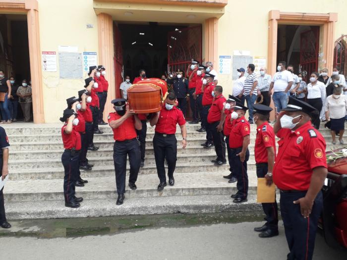 FUNERAL DE CORONEL DE LOS BOMBEROS DE SANTA LUCIA