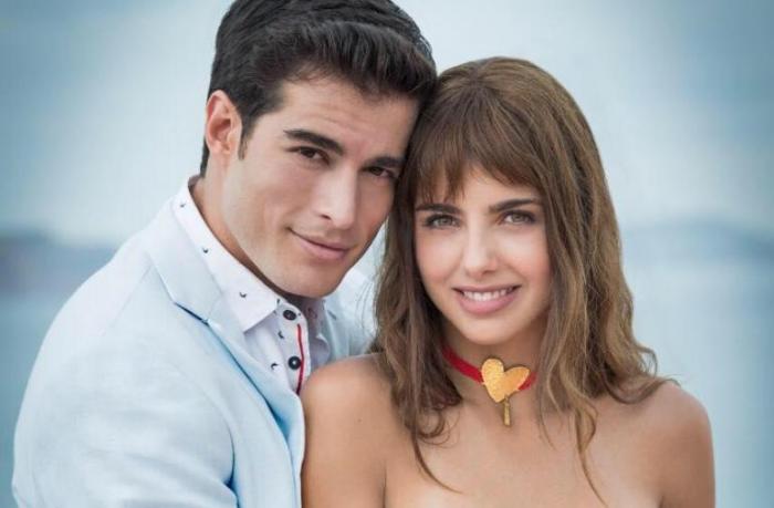 Danilo Carrera y Michelle Renaud