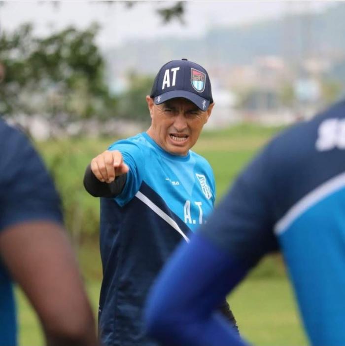 Galo-Rodriguez- asistente-9