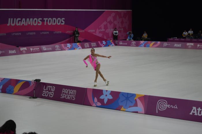 Maria Eduarda Fuentes patinaje