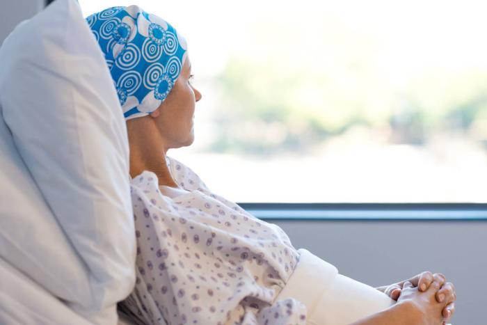 Mujer con cáncer