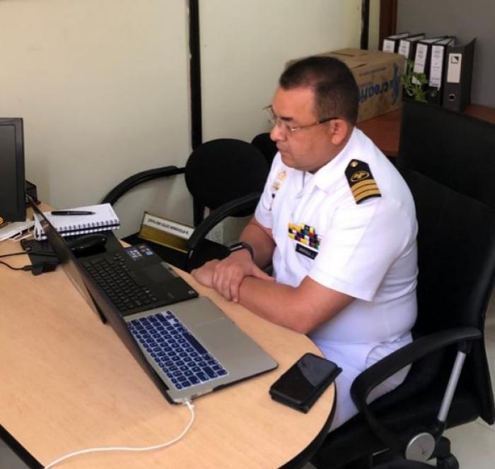 el Capitán de Fragata Julio Mindiola, Asesor Técnico Marítimo de DIRNEA