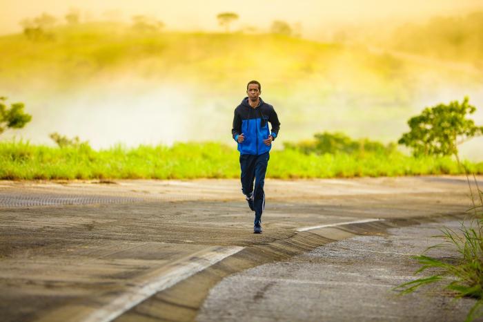 El ejercicio es óptimo para evitar que la presión arterial aumente