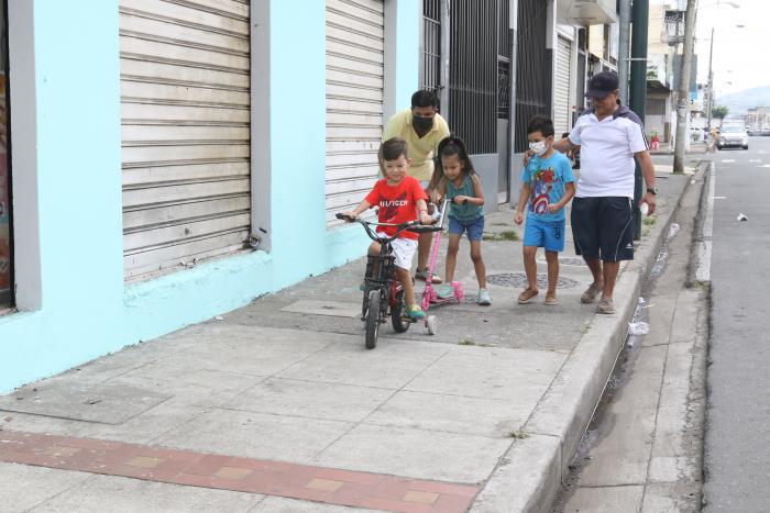 CALLES SECUNDARIAS CON(33314483)