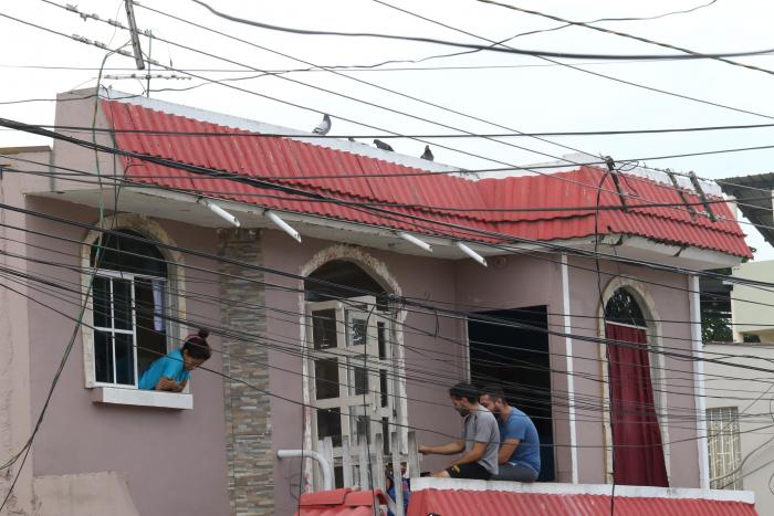 postes con cables