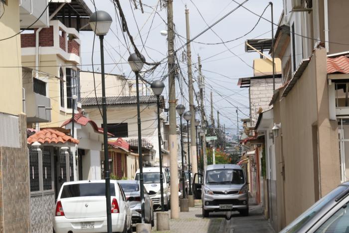 postes con cables