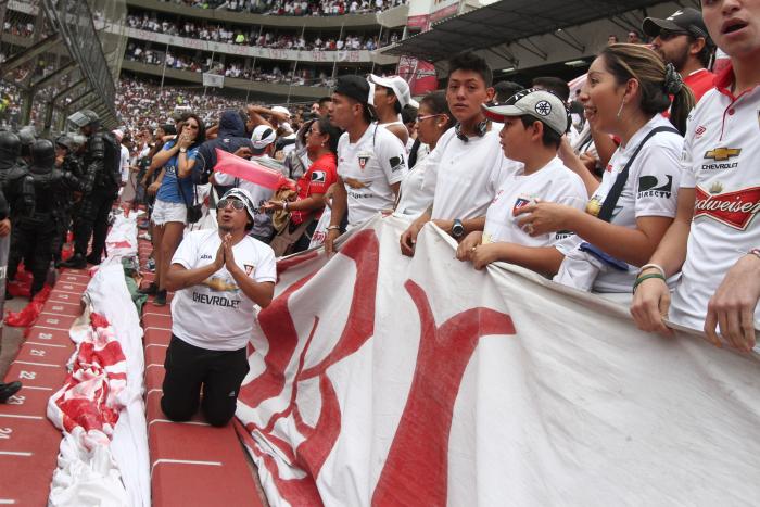 Liga-de-quito-hinchada