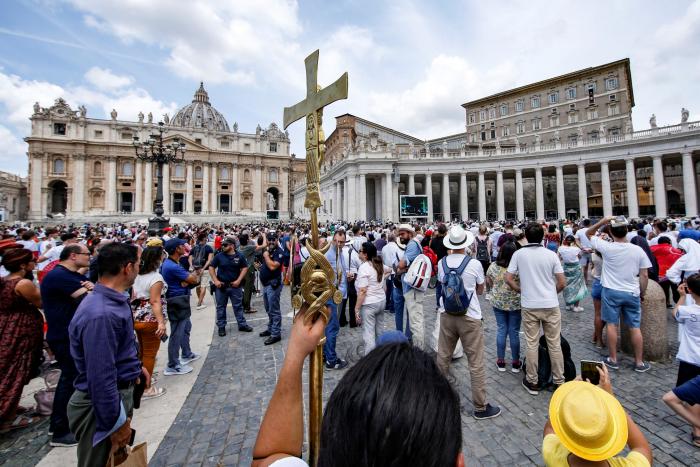 Vaticano_Papa_Cirugía