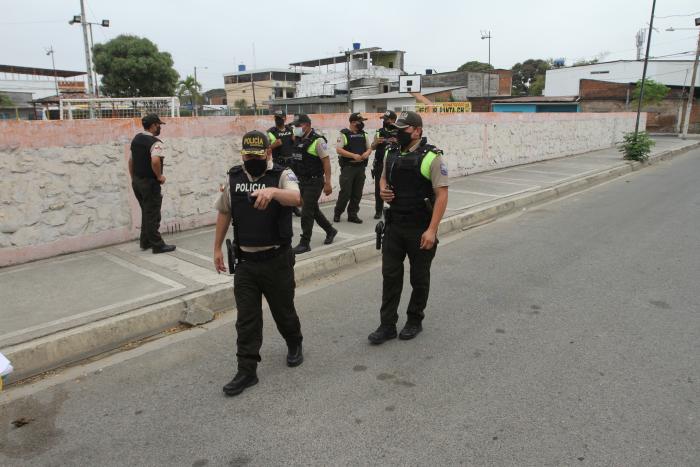 DETENIDAS TRAS RECIBIR (6601304)