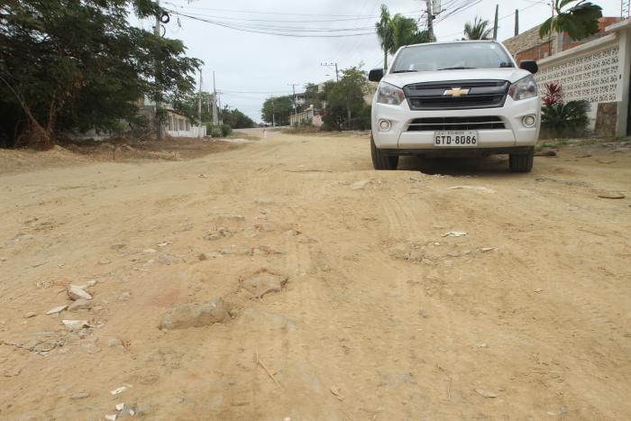 OBRAS EN PLAYAS (6882628)