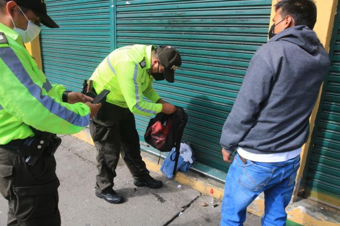 Policía- controles- Quito