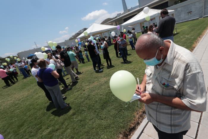 Globos al aire