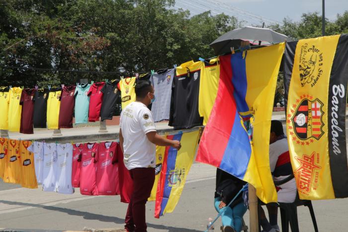 VENTA DE CAMISETAS (7082009)