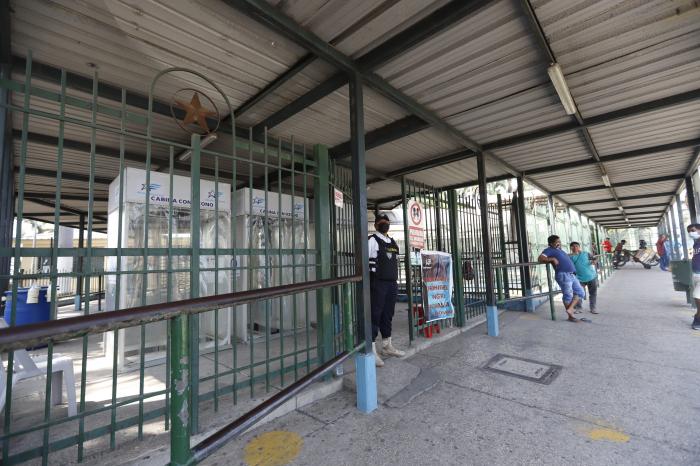 CIERRE DE LOCALES (7107420)