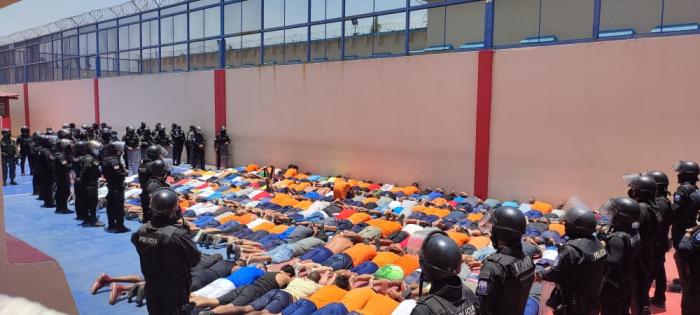 Al menos 77 cuerpos no han sido identificados. En la Penitenciaría sigue la guardia.