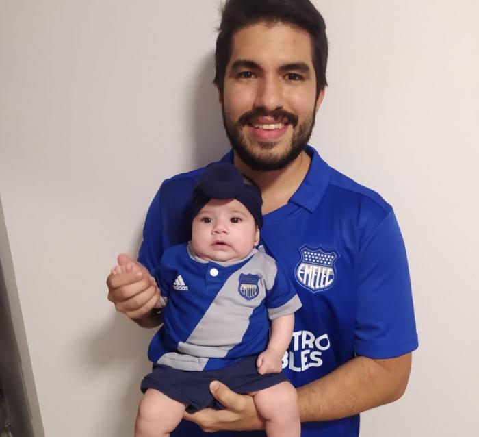 hinchas-emelec-estadio
