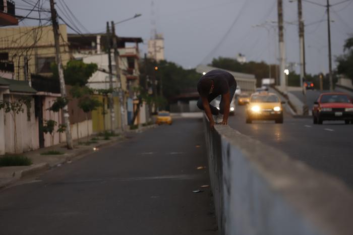 INSEGURIDAD EN EL VELE (7185624)