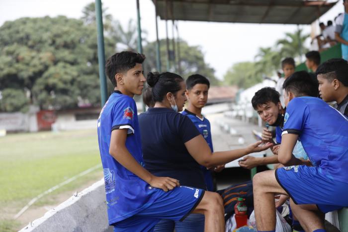 Elvia María torneo Ciudad de Milagro Copa Extra