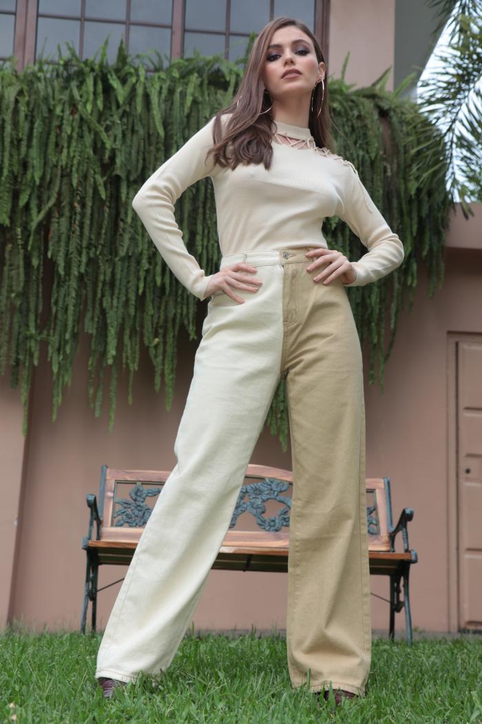 Los pantalones bicolor marcan tendencia