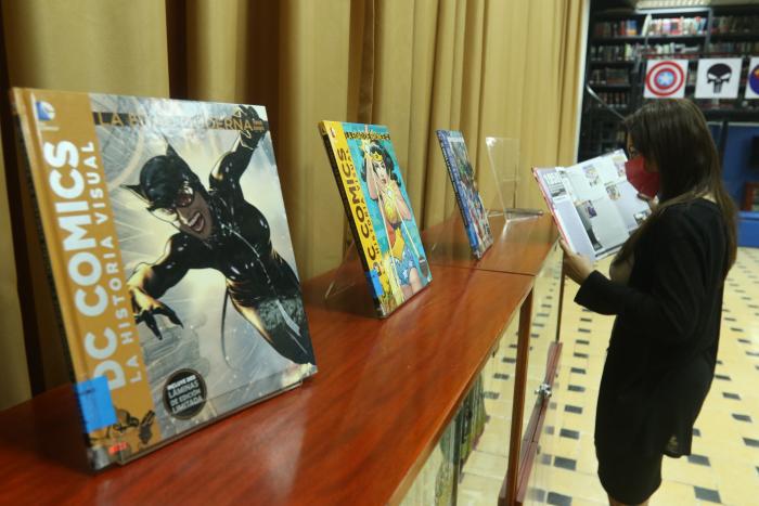 COMICS EN LA BIBLIOTEC 2