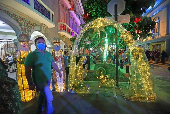 ENCENDIDO DE LUCES NAV (7395656)