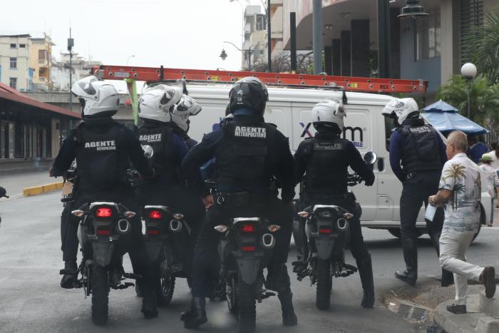Incidentes en la Bahia (7405965)