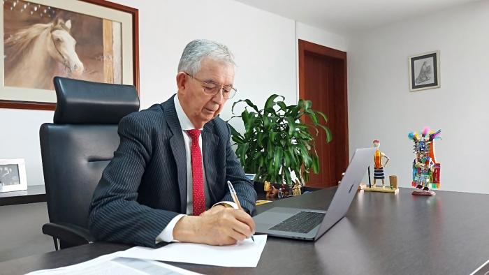 ALEJANDRO RIBADENEIRA_Senescyt (7493789)