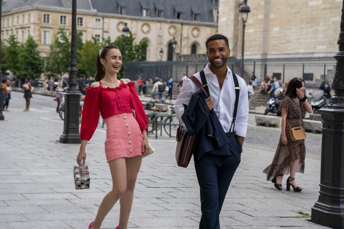 Lucien-Laviscount-Emily-in-Paris-season-2
