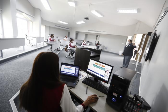 CLASES VIRTUALES Y PRE (7546467)
