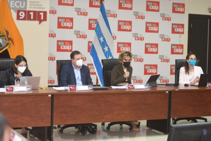 Sesion Conjunta de los COE Nacional y Cantonal de Guayaquil 13