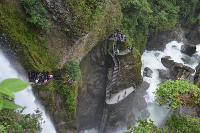 Intercultural_Baños de Agua Santa_Pailón del Diablo