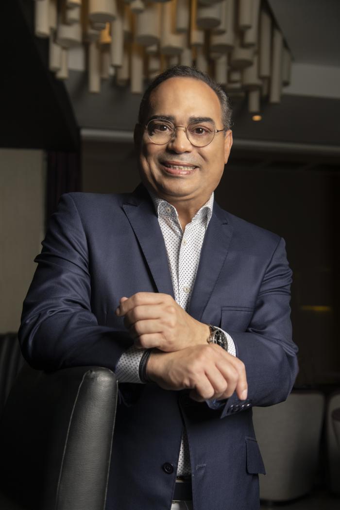 GILBERTO SANTA ROSA_G (7858991)