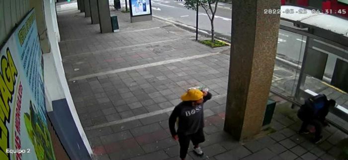ROBO EN PARADEROS 3