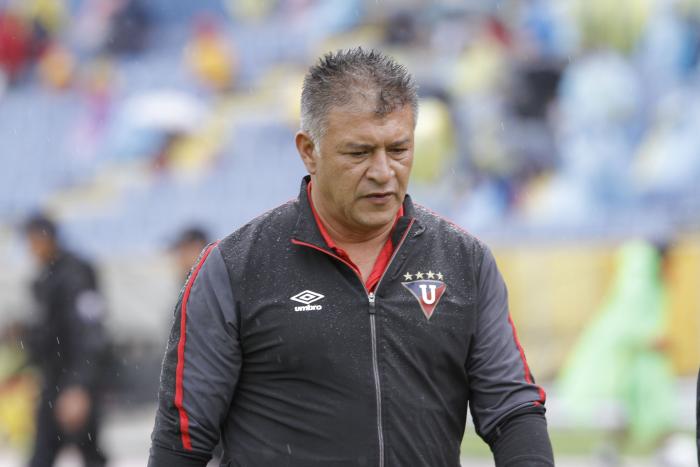 El técnico argentino Claudio Borghi tuvo un polémico paso por la U.