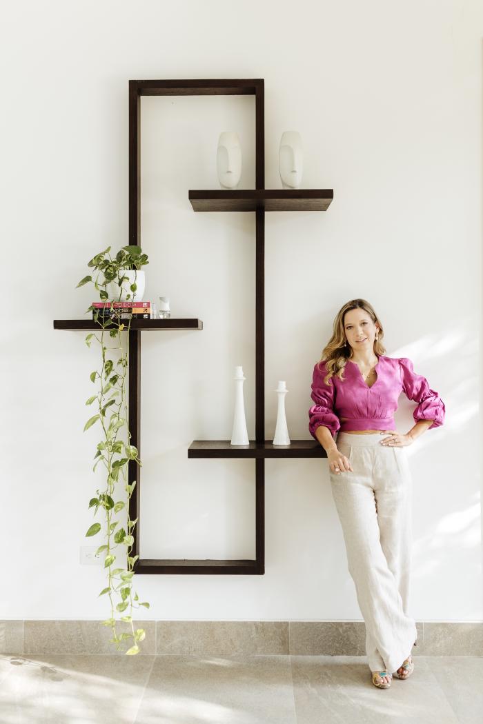 Isabella Salvador.