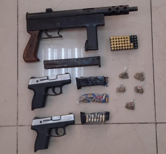armas detenidos