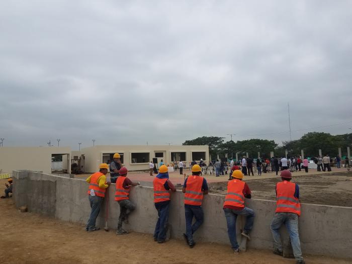 Guillermo Lasso y unidad educativa Olmedo