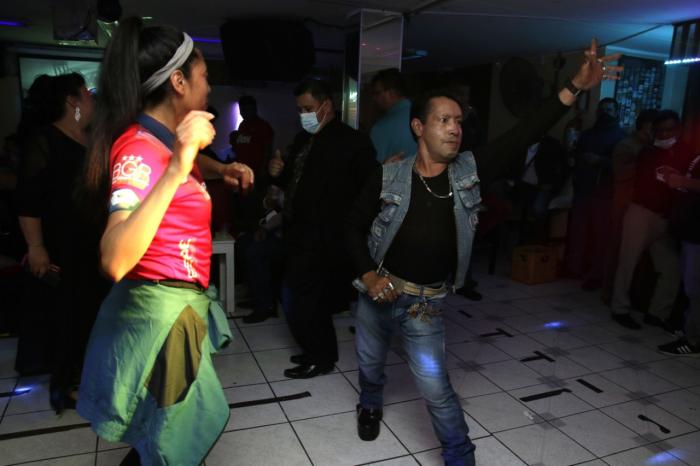 exhibición baile retro