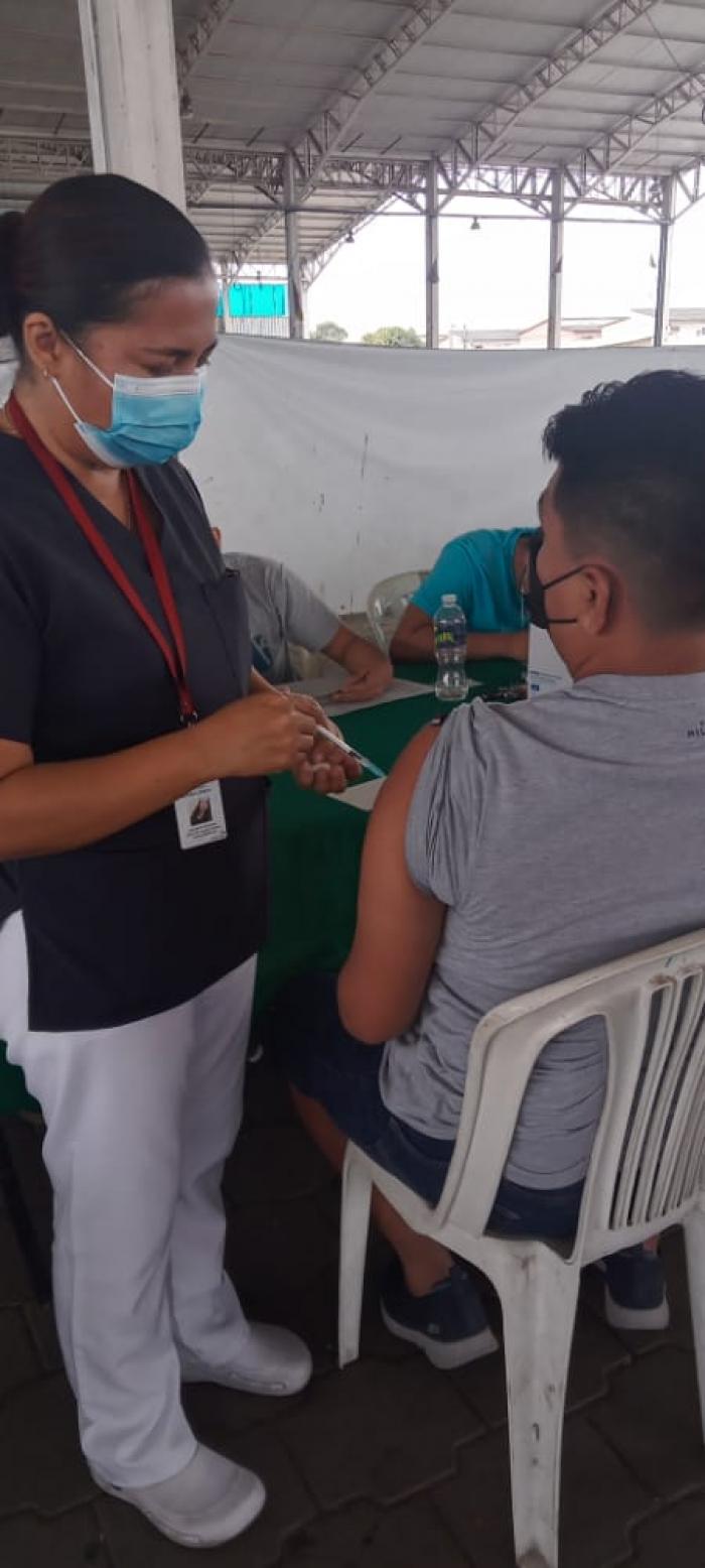 Guayaquil registra un bajo indice de vacunados 3