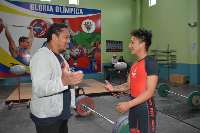 Alexis-Endara-Tricampeón-Mundial