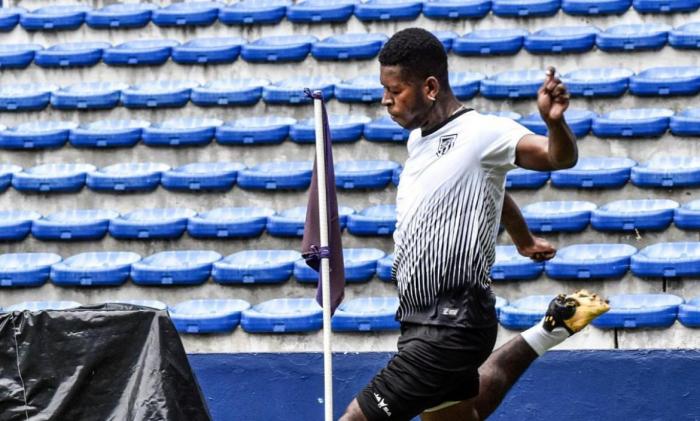 Gabriel Cortez-jugador-9-Octubre